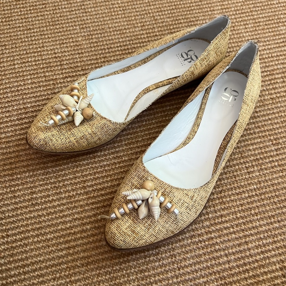 Barney’s NY Pointy Toe Linen Flats w/ Shells & Pearls